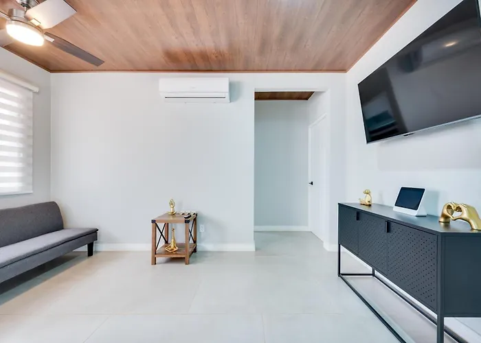 3 Mi To Playa Avellana! Modern Home W/ Pool Access *