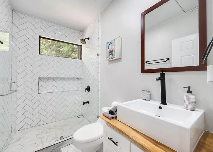 Ferienhaus 3 Mi To Playa Avellana! Modern W/ Pool Access